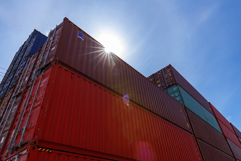 中国上海到英国伦敦快递（DHL/FedEx）全球代发物流费