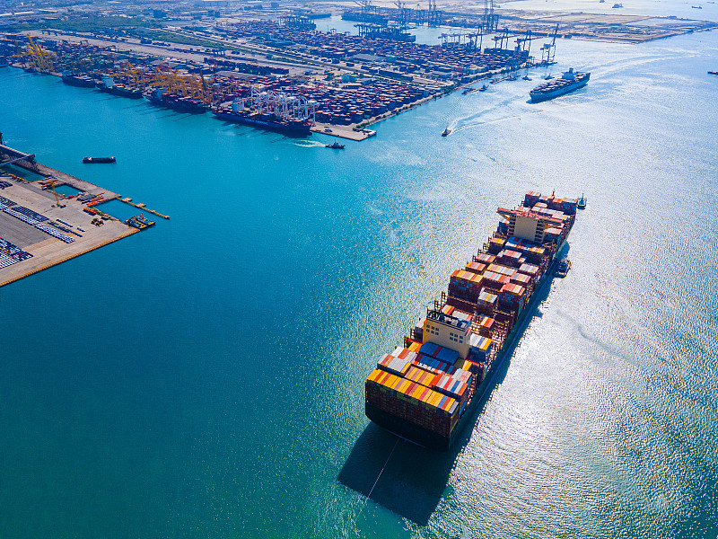 中国河南郑州到新加坡快递（DHL/FedEx）跨境代发费用多