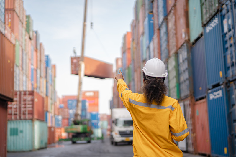 中国山东青岛到美国洛杉矶快递（DHL/FedEx）海外代发运输费