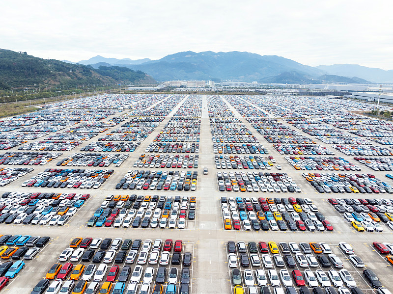 中国山东青岛到美国快递（DHL/FedEx）全球代发多少钱