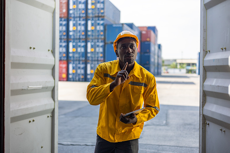 中国重庆到加拿大—蒙特利尔快递（DHL/FedEx）全球代发物流费