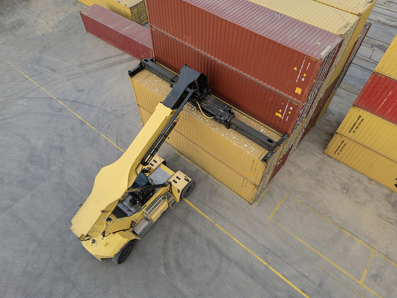 中国广东东莞到法国快递（DHL/FedEx）一件代发费用
