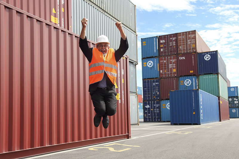 中国广东深圳到荷兰鹿特丹专线物流全球代发价格