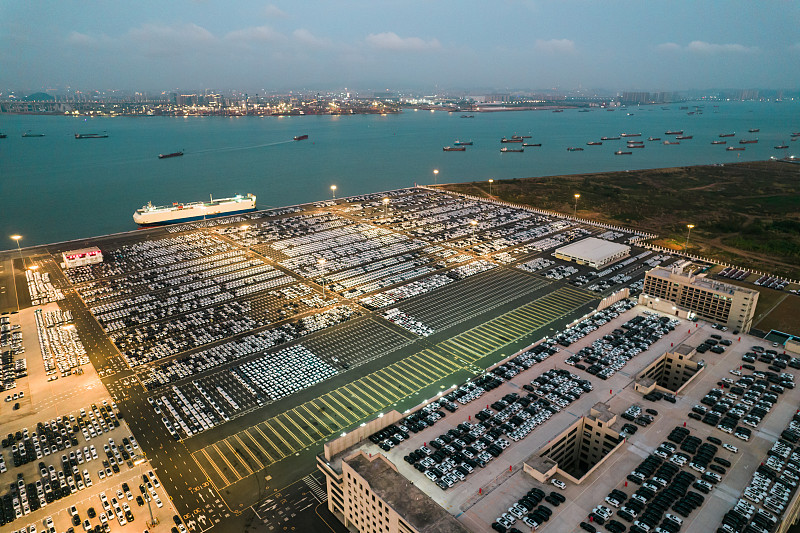 中国上海到荷兰鹿特丹专线物流全球代发价格