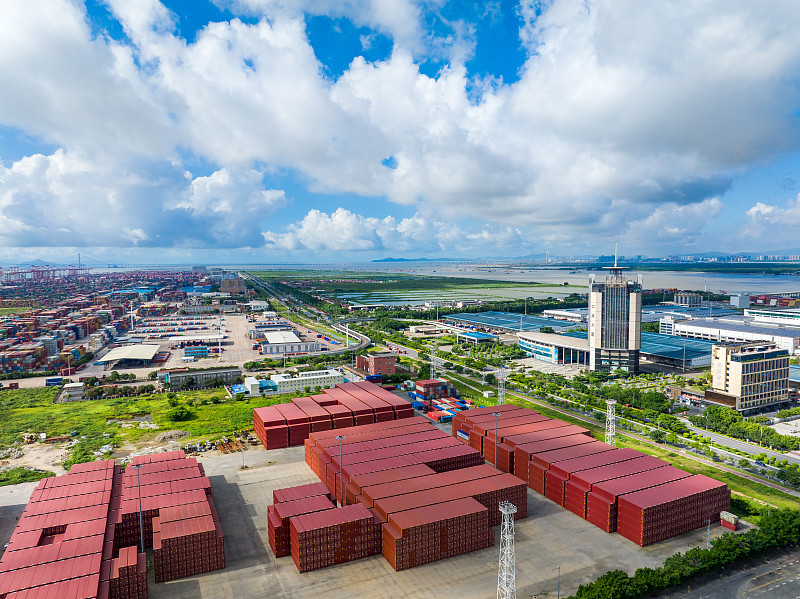 中国广东广州到英国伦敦快递(DHL/FedEx)跨境代发多少钱 中国广东广州到英国伦敦快递(DHL/FedEx)跨境代发多少钱