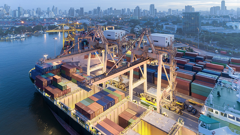 中国福建厦门到新加坡快递（DHL/FedEx）海外代发运输费