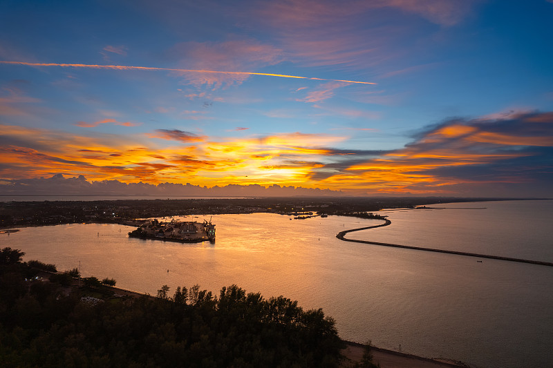 中国天津天津到英国经济小包跨境代发运输费