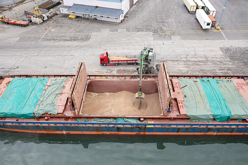 山东潍坊到德国慕尼黑自贸区空运联动代发