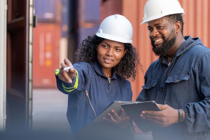 广西合山市丽林物流有限公司