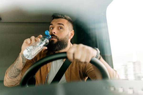 防城港盈通物流有限公司