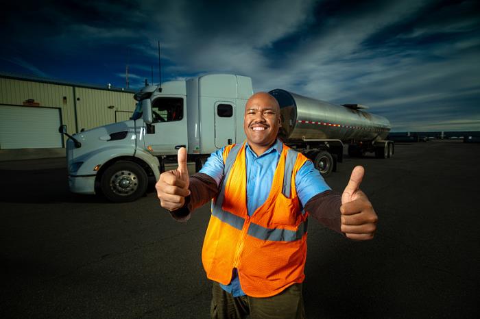 广州伍陆物流有限公司