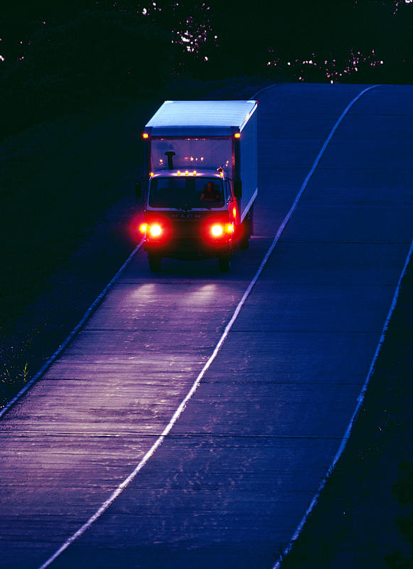 深圳市润地宏源物流有限公司