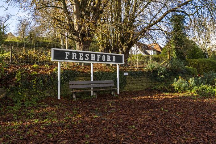 广西至上物流有限公司