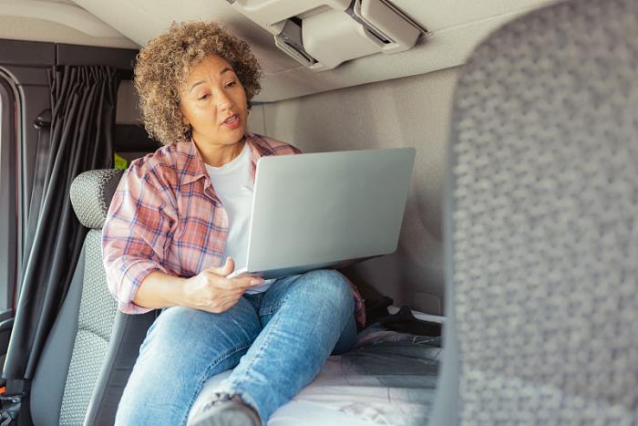 深圳市友航集运国际物流有限公司