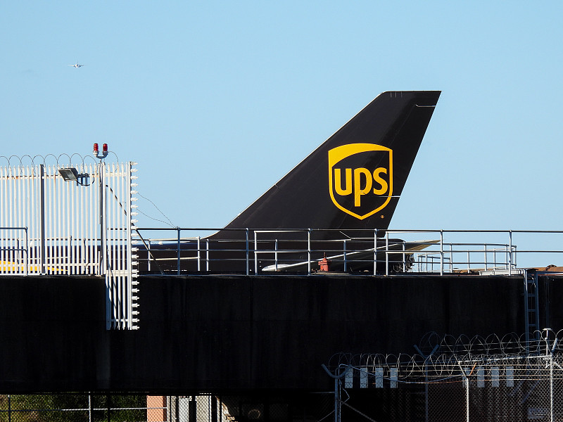 内蒙古精诚运泰物流有限公司