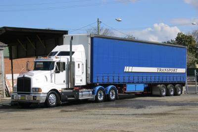 深圳启驰物流科技有限公司