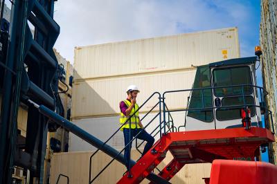 乌拉特中旗中汇物流有限公司