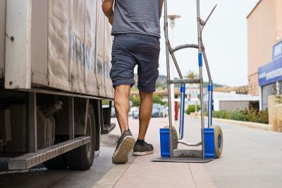 深圳市千里飞国际物流有限公司