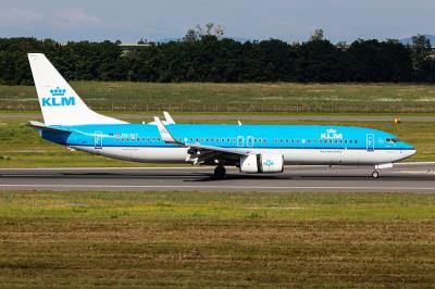 上海宙港物流有限公司