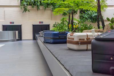 广州鸿蒙物流有限公司