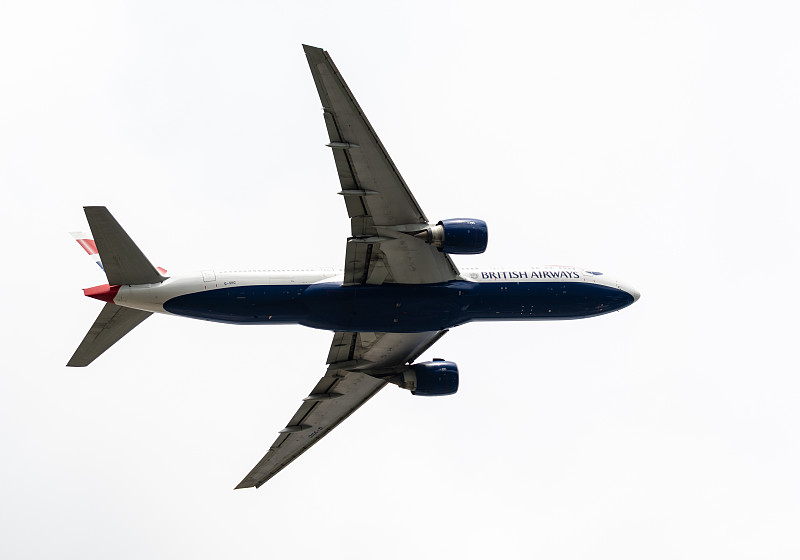 中国哈尔滨绿柄桑木采用拼货空运4天内送达阿伯茨福德