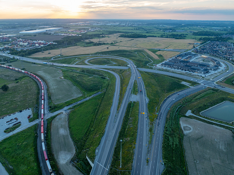 电子鼓使用长沙国际快递送达加拿大布兰特福德(Brantford) 电子鼓使用长沙国际快递送达加拿大布兰特福德(Brantford)