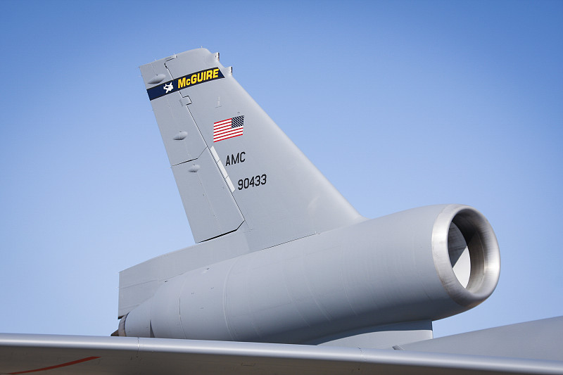 电脑硬盘托架采取中国东莞拼箱海运速递到加拿大哈利法克斯（Halifax）