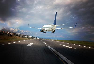 北京运动鞋使用门到门空运13天内送达多伦多（Toronto）