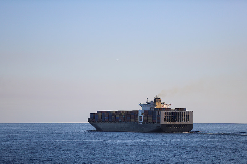 初级农产品采用中国上海多式联运托运至加拿大伦敦