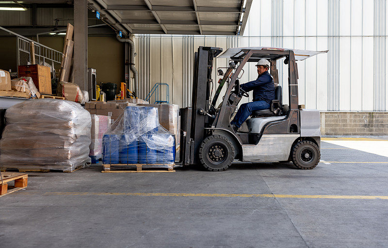 车载DVD使用武汉FCL海运快送到圣约翰