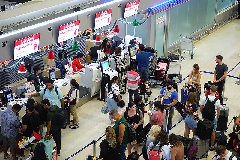 北京船舶通讯设备采用标准空运14天内送到加拿大萨里