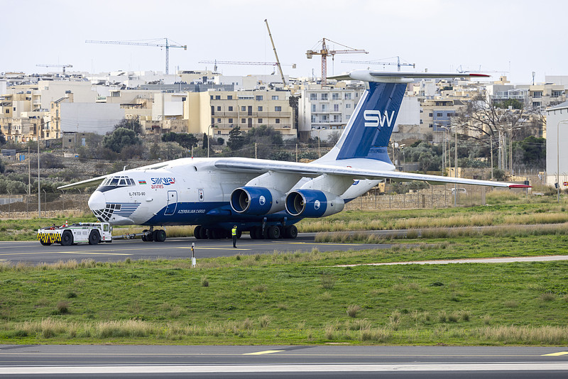 中国广州至加拿大温哥华（Vancouver）的船舶管道配件（法兰、阀门、管道）采用空运快递8天内送达
