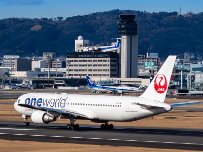 重庆至加拿大温哥华的集成电路使用经济空运15天内配送到