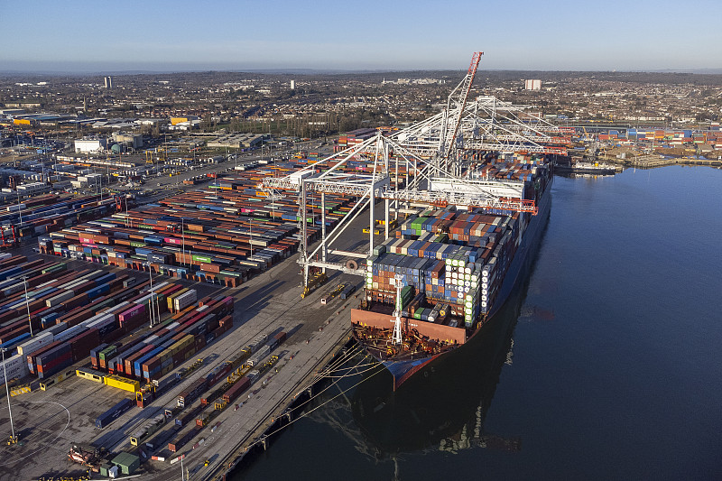 汽车零部件应用深圳海上运输运抵蒙特利尔