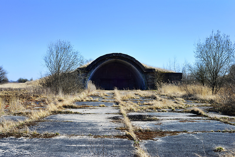 中国天津洁面乳采用跨境联运11天速递到坎卢普斯