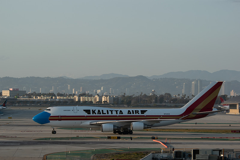 义乌到加拿大哈利法克斯的电脑刻录机使用经济空运13天内速递到 义乌到加拿大哈利法克斯的电脑刻录机使用经济空运13天内速递到