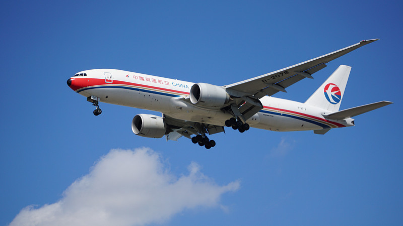 上海彩色铅笔采用国际空运专线12天送达卡尔加里（Calgary）