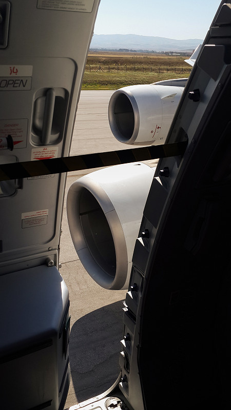 中国深圳重红娑罗双木采用国际航空货运5天内送达基洛纳(Kelowna) 中国深圳重红娑罗双木采用国际航空货运5天内送达基洛纳(Kelowna)