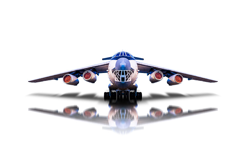 空调系统（压缩机、冷凝器、蒸发器）借用上海海空联运送到萨斯卡通(Saskatoon)