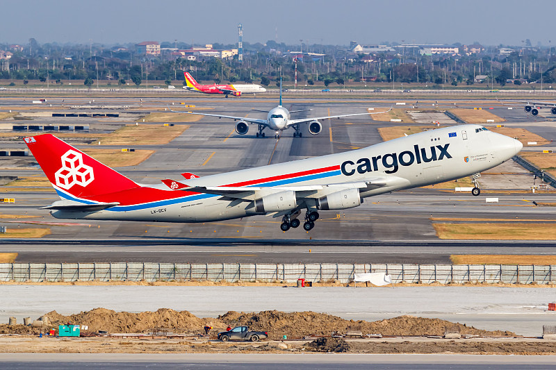 深圳猫薄荷使用经济空运13天送达加拿大蒙特利尔