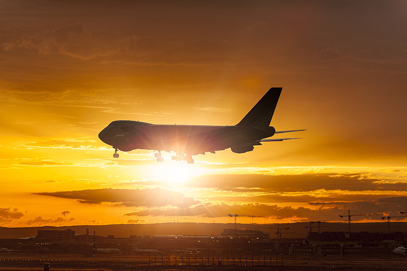 中国广州到萨里(Surrey)的机械设备采用空运专线9天内配送到 中国广州到萨里(Surrey)的机械设备采用空运专线9天内配送到