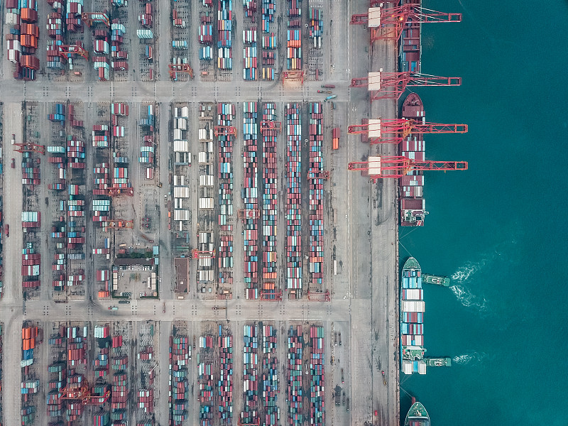 速冻食品采用中国深圳空海联运运抵夏洛特敦