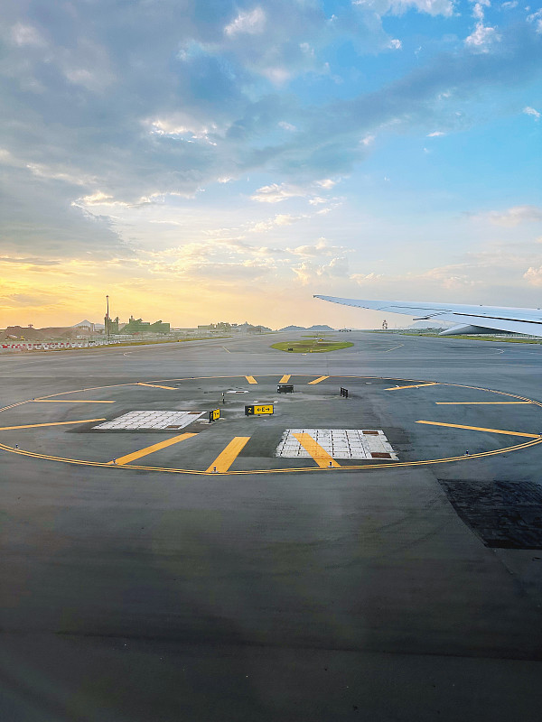 稀土及其制品借用广州航空货运送到埃德蒙顿(Edmonton)