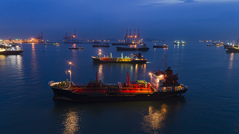 移动硬盘采用天津LCL海运派送至加拿大坎卢普斯