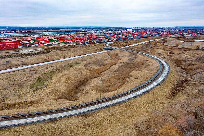 中国义乌韩束红胶囊水使用航空快递7天配送到埃德蒙顿（Edmonton）