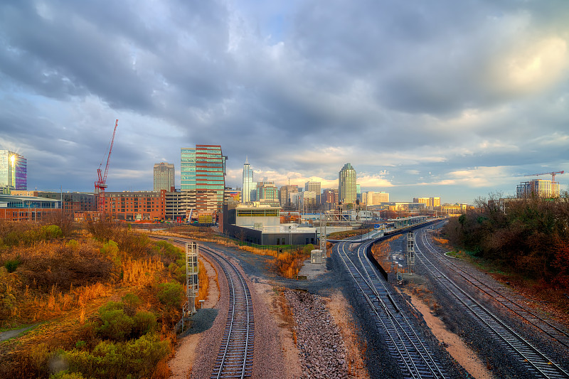 船用发动机齿轮采用中国义乌海上运输承运至加拿大高贵林