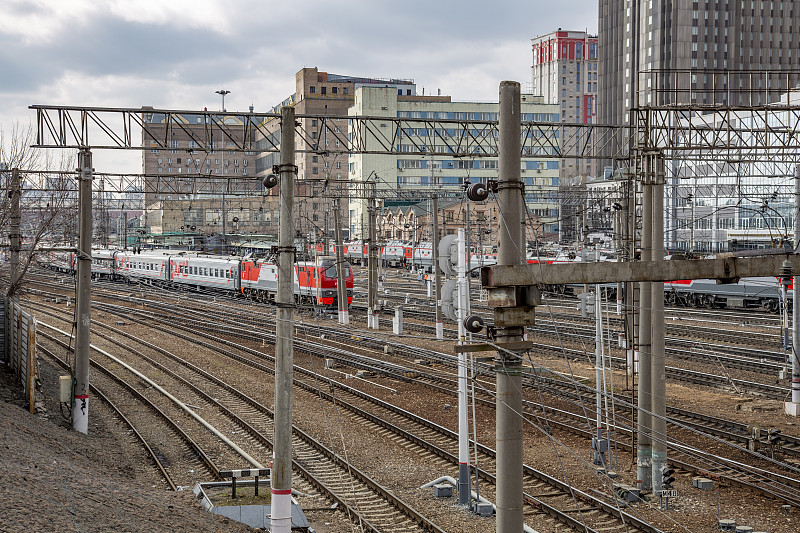 半导体器件应用深圳国际海运准时送达里贾纳