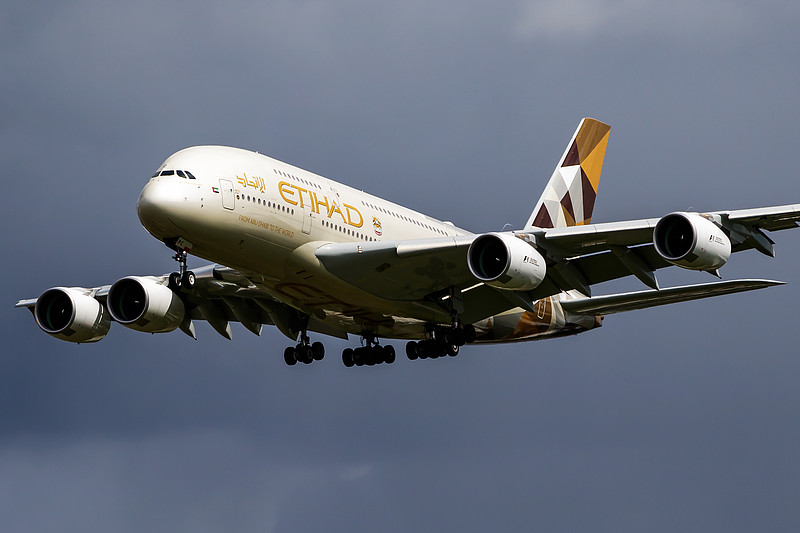 医用防护服/口罩利用中国南京跨境联运安全送达桑德贝