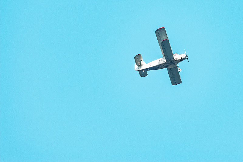 中国义乌电烤箱采用空运派送6天内速递到加拿大弗雷德里克顿