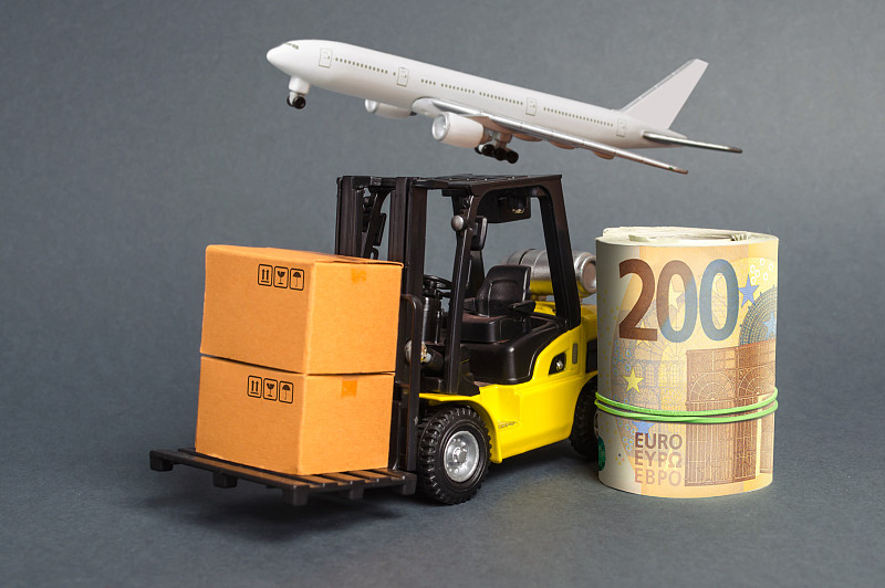 海口足贴使用空运门到门专线8天送达多伦多